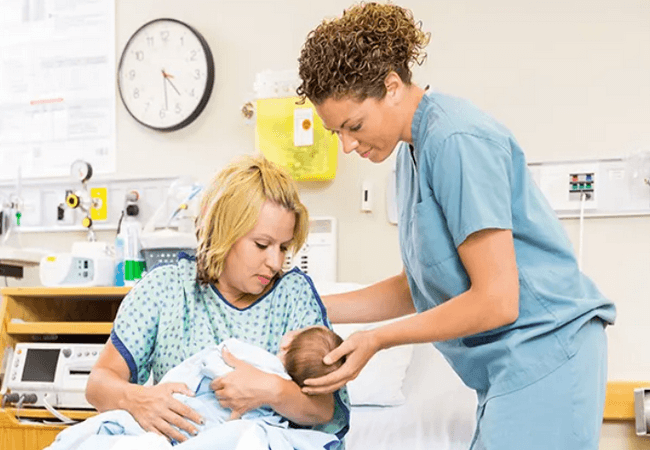 Responsibilities of midwife for high risk newborn