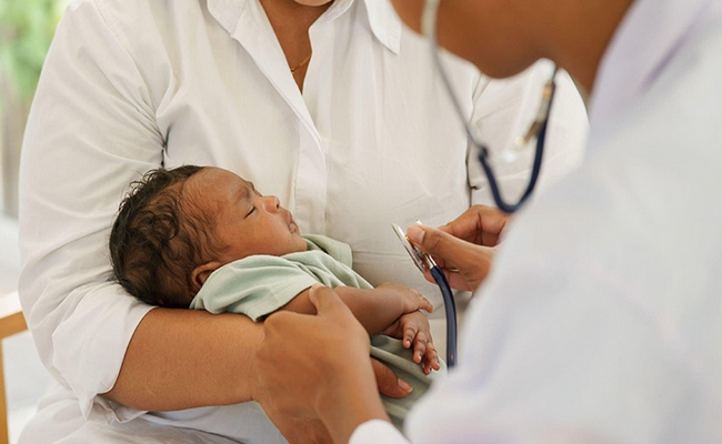 Essential newborn care in hospital